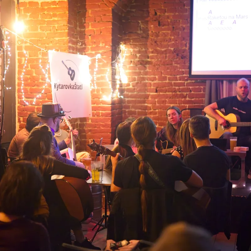 Photo 6 of 9 from KytarovkaStatl - Artbar